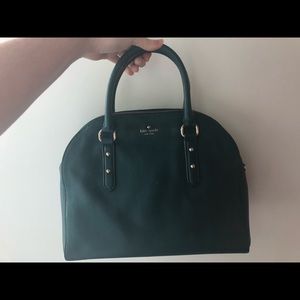 Teal/ turquoise Kate Spade purse! Has attachable strap.